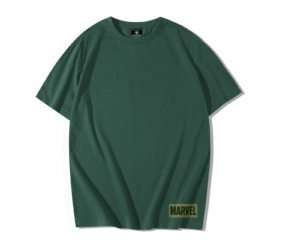 T-shirt oversize vert foncé coton premium avec logo rectangulaire vert en dégradé texturé effet froissé et usé en bas